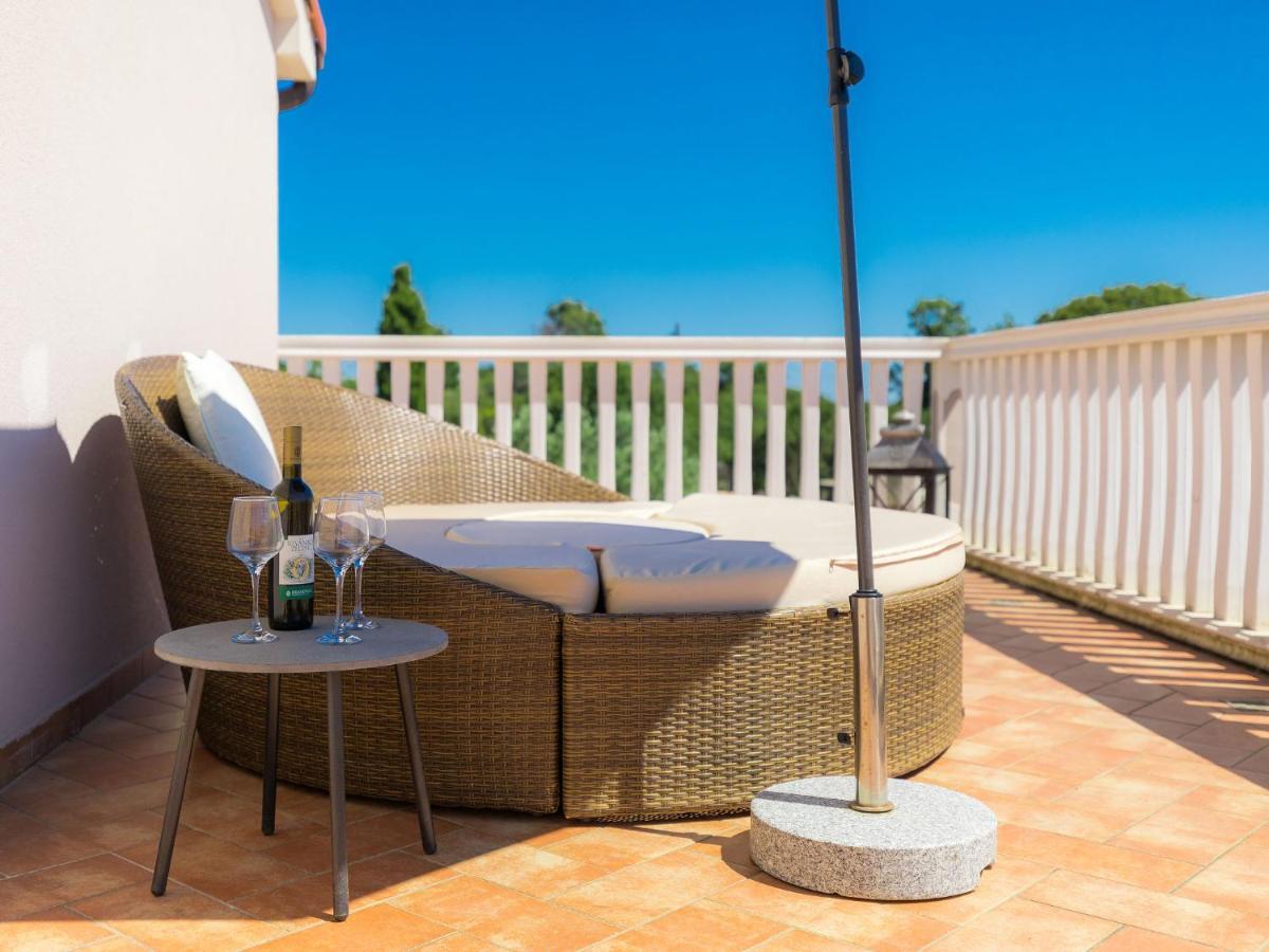 Holiday Home Villa Valentina By Interhome Loborika エクステリア 写真