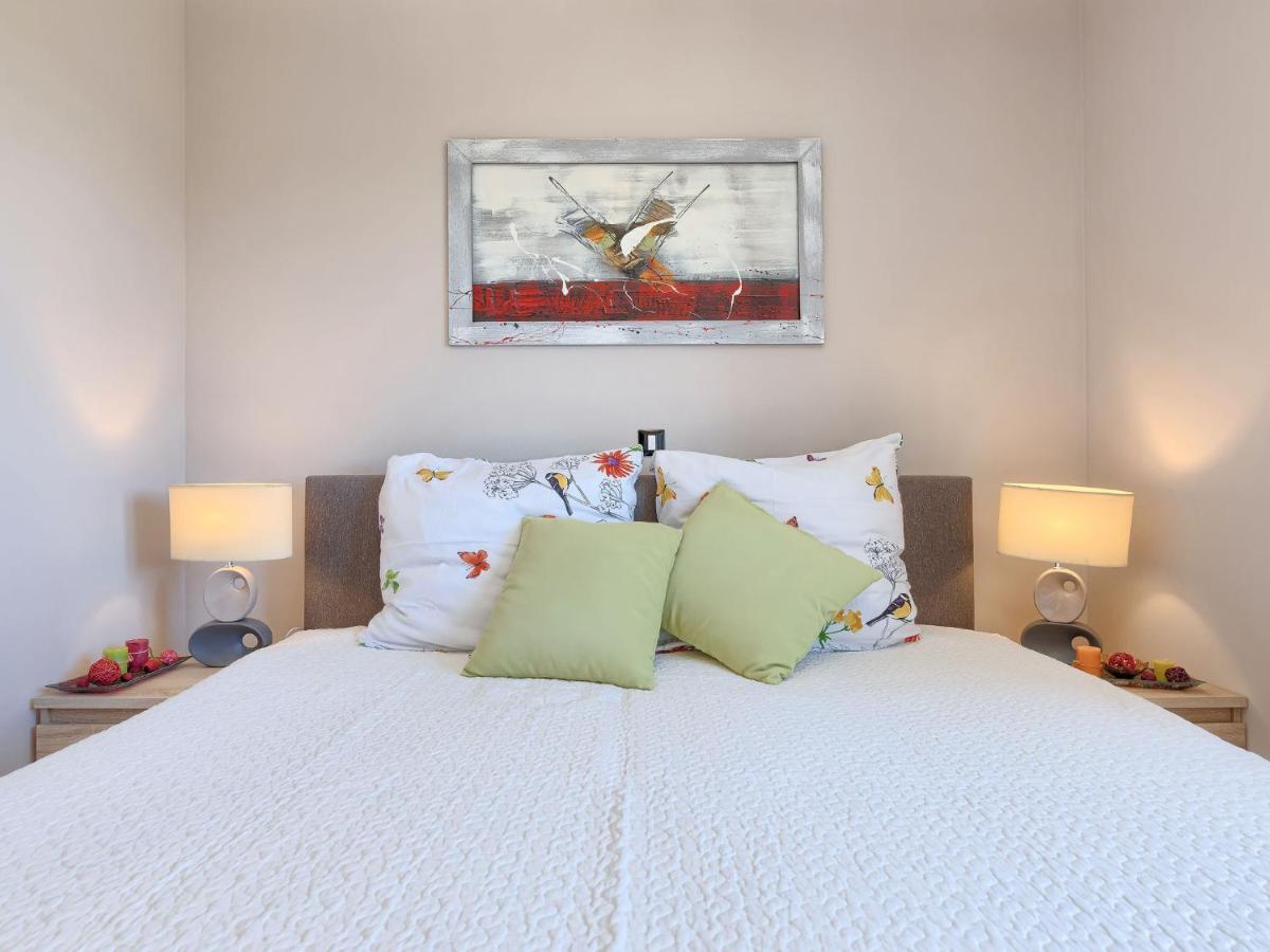 Holiday Home Villa Valentina By Interhome Loborika エクステリア 写真