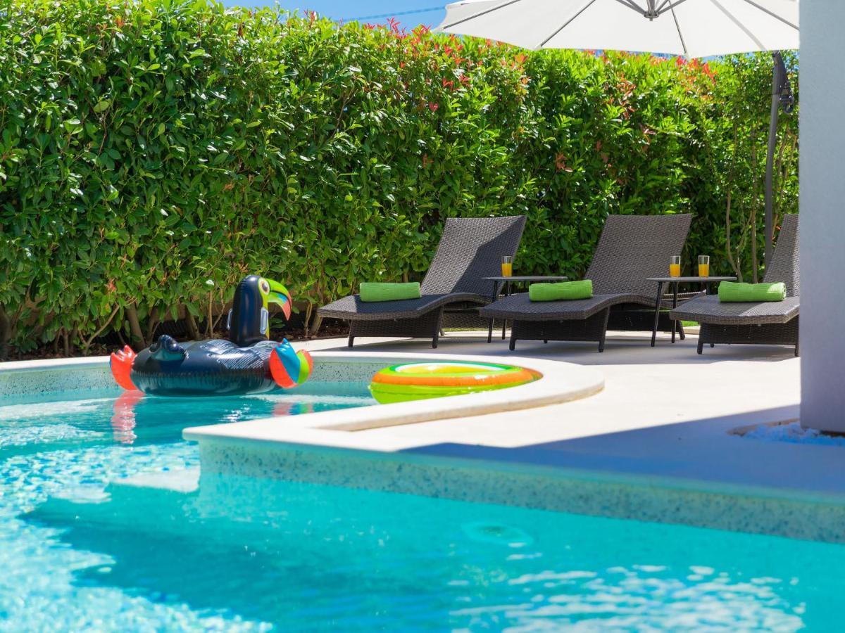 Holiday Home Villa Valentina By Interhome Loborika エクステリア 写真